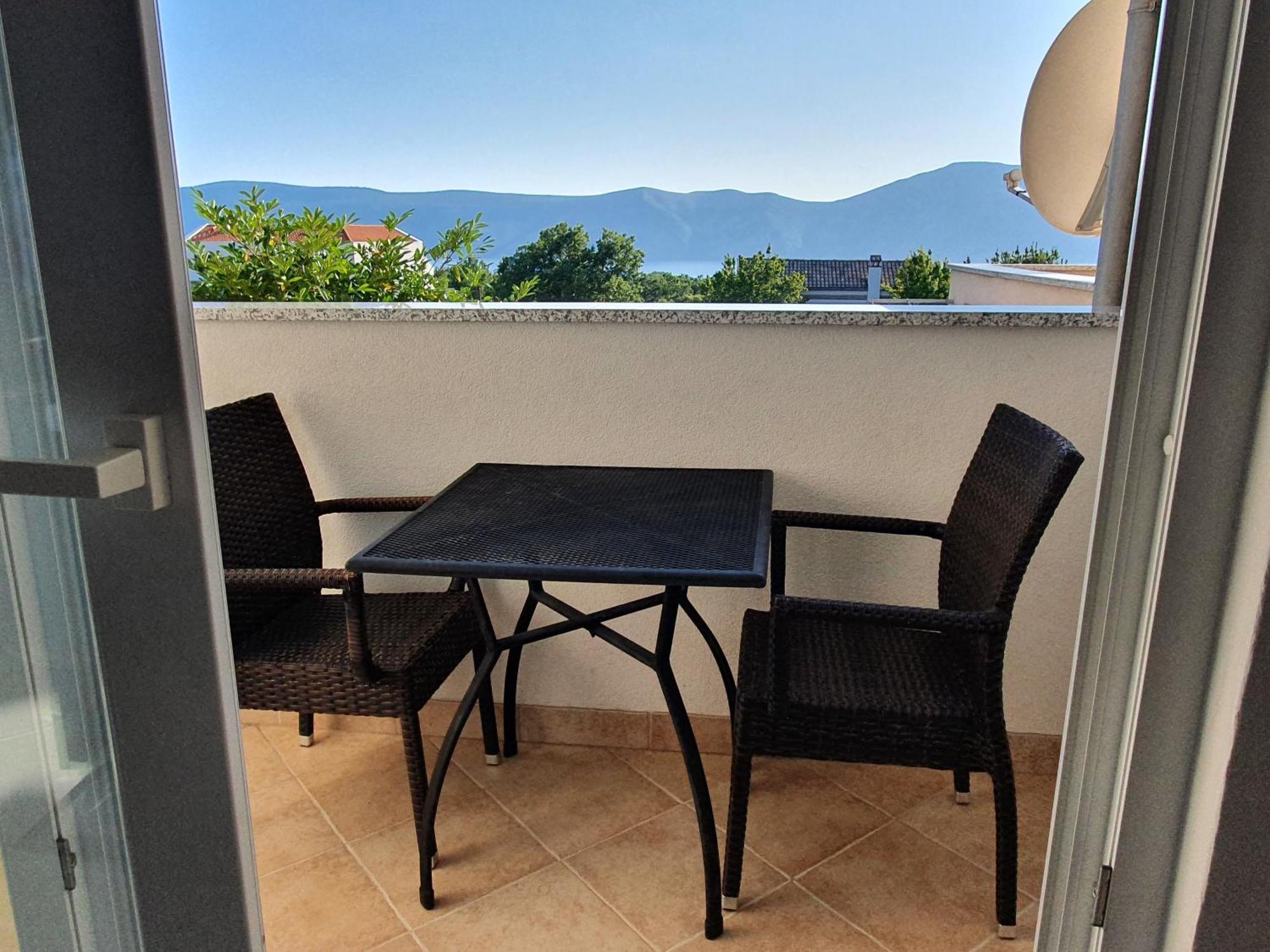 Lanterna Apartment *